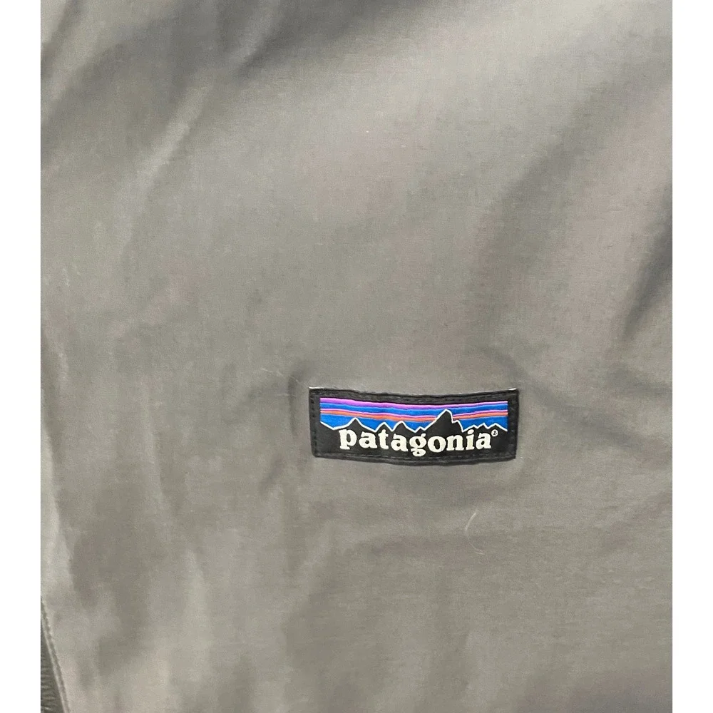 Patagonia Mens Hooded Rain Jacket Full Zip Gray Shell Coat P-6 Logo Size S